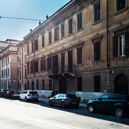 Appartamento Via Valverde 4 Верона Экстерьер фото
